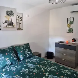 https://maison-cosy-avec-petit-jardin.aixenprovencehotels.org